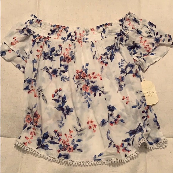 Altar’d state blue floral off the shoulder blouse - Picture 6 of 6